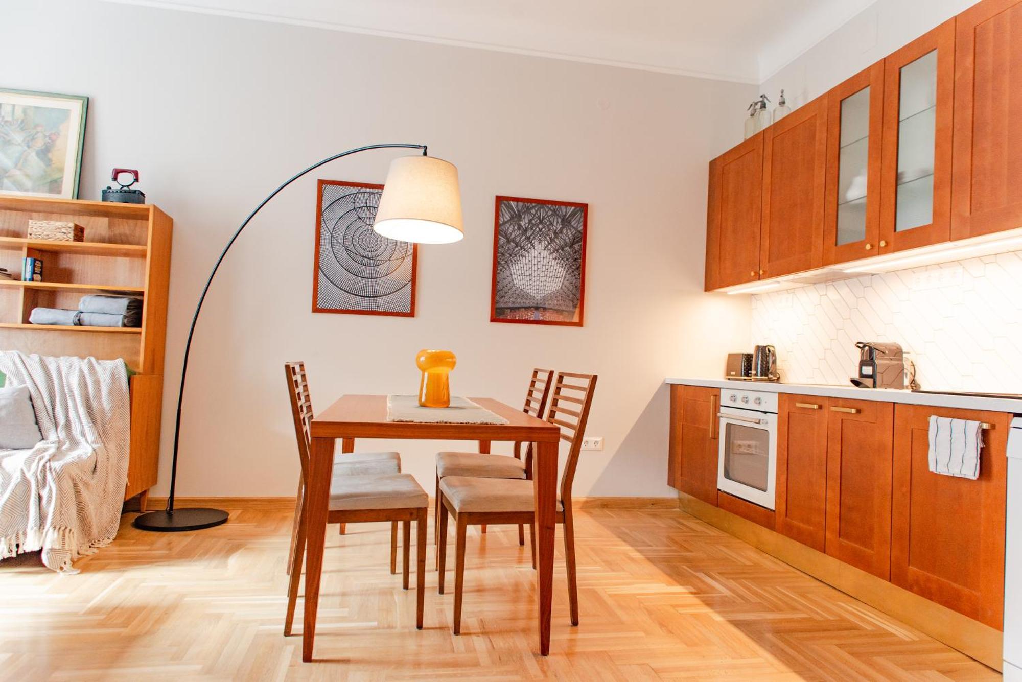 Spacious Family Suite Along River Side, In The Heart Of Buda Budapest Bagian luar foto